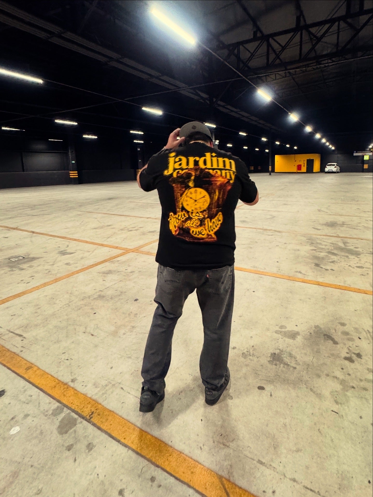 Camiseta Now is all we have